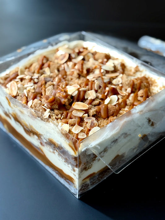 Ice-cream Trifle Cake: Caramel Almond Crunchie : dairy